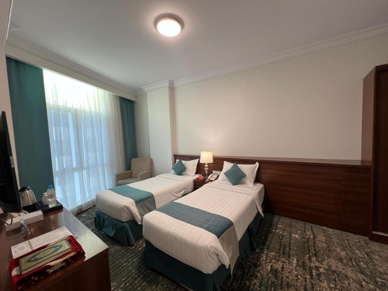 Zaha Al Madina Hotel Médine Extérieur photo